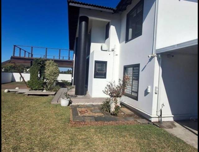 4 BEDROOM PROPERTY TO RENT IN BIRDSWOOD